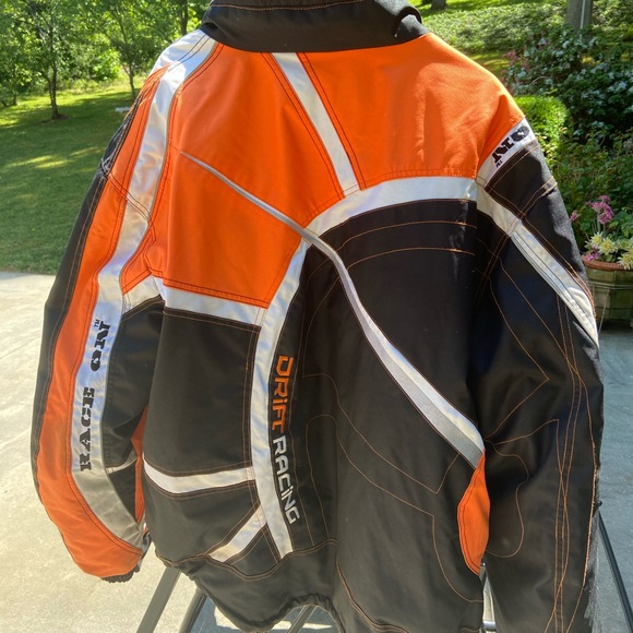 Motorcycle jacket - Picture 6 of 6